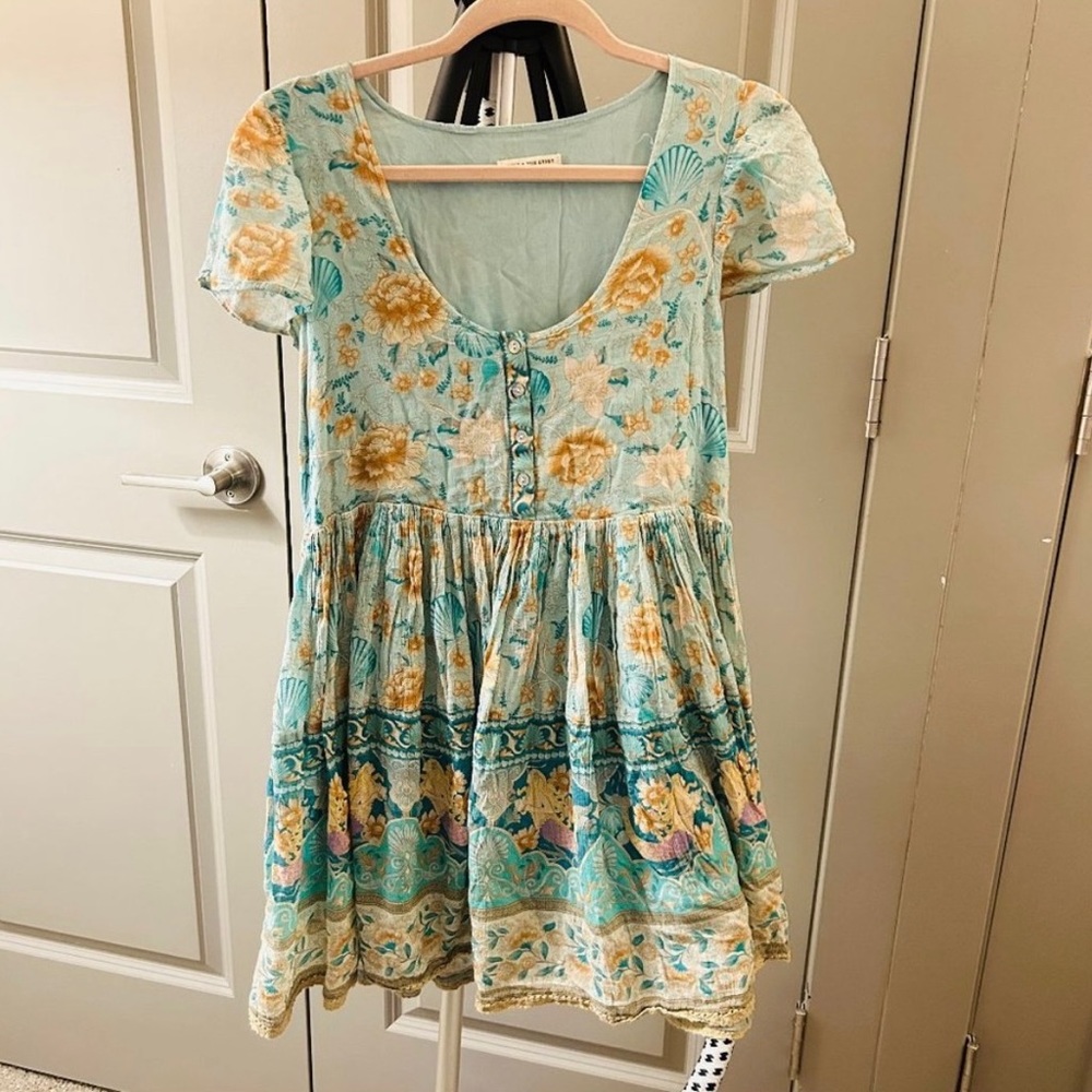 Spell Seashell Dress - Picture 3 of 7